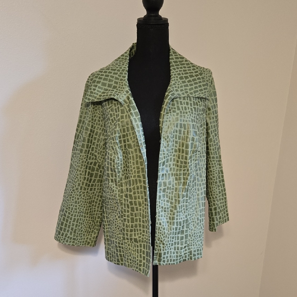 Elegant Green Patterned Women's Blazer